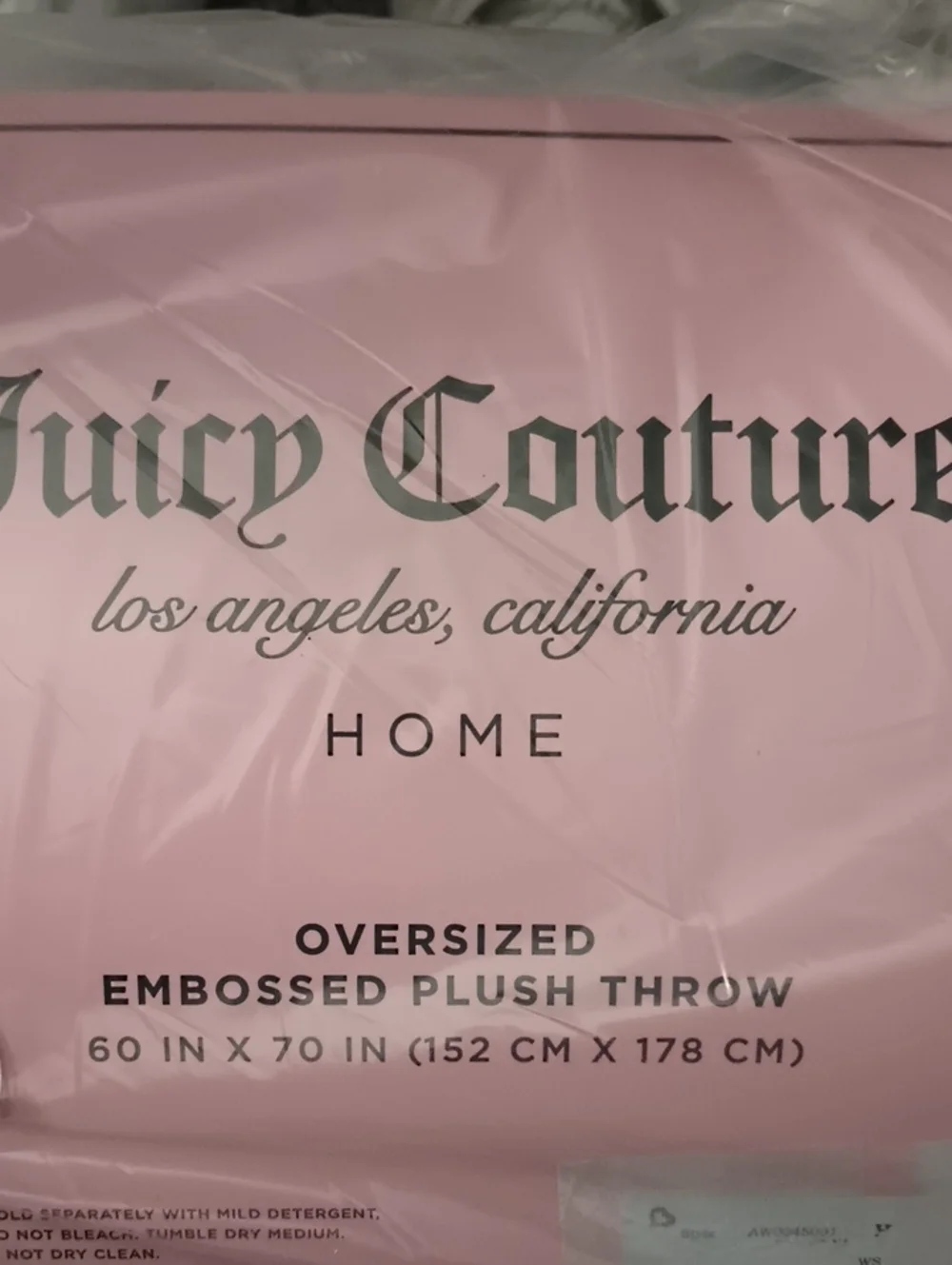 JUICY COUTURE PLUSH THROW BLANKET NWT